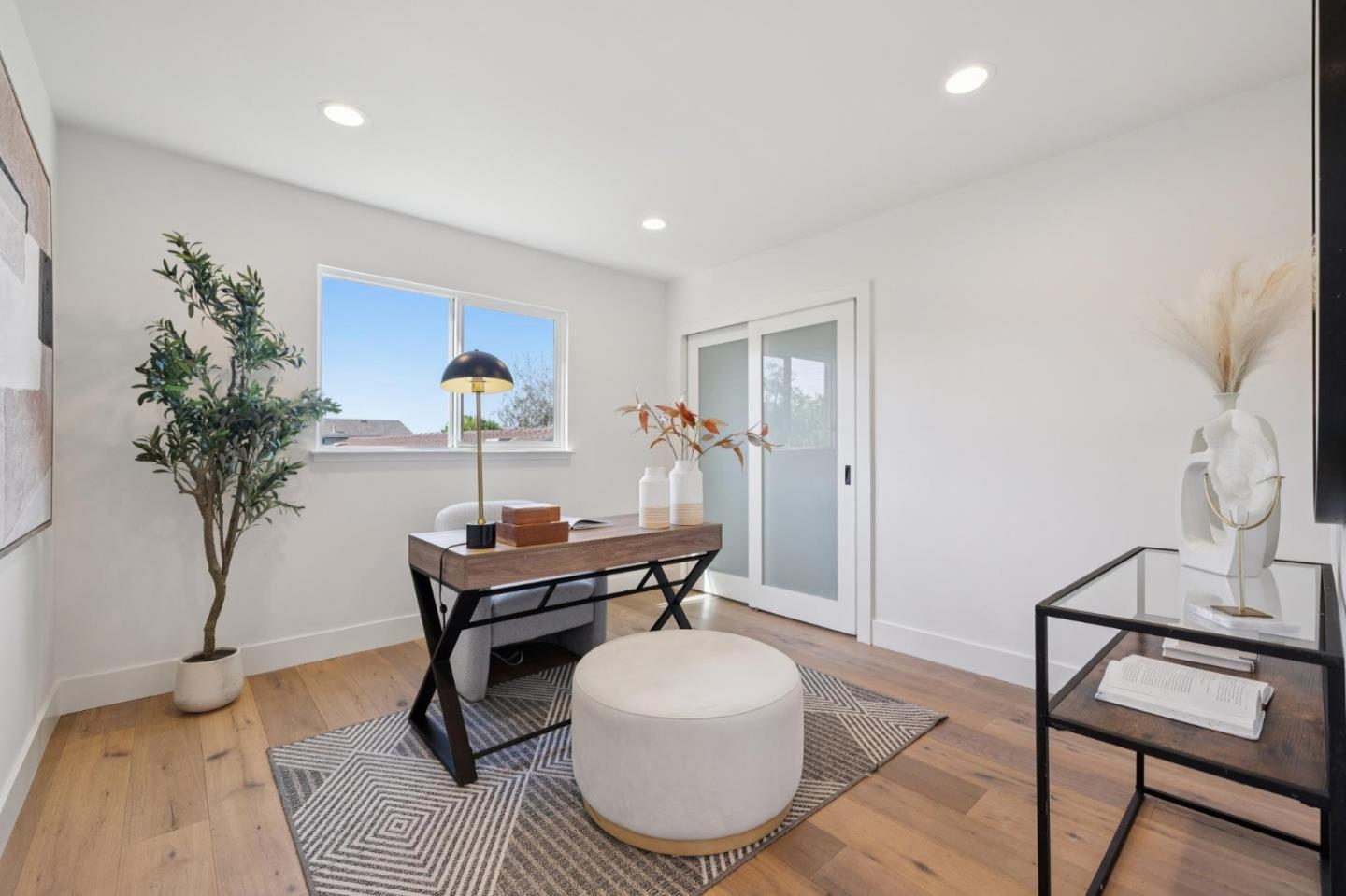 Detail Gallery Image 26 of 57 For 370 Bramble Ct, Foster City,  CA 94404 - 5 Beds | 3 Baths