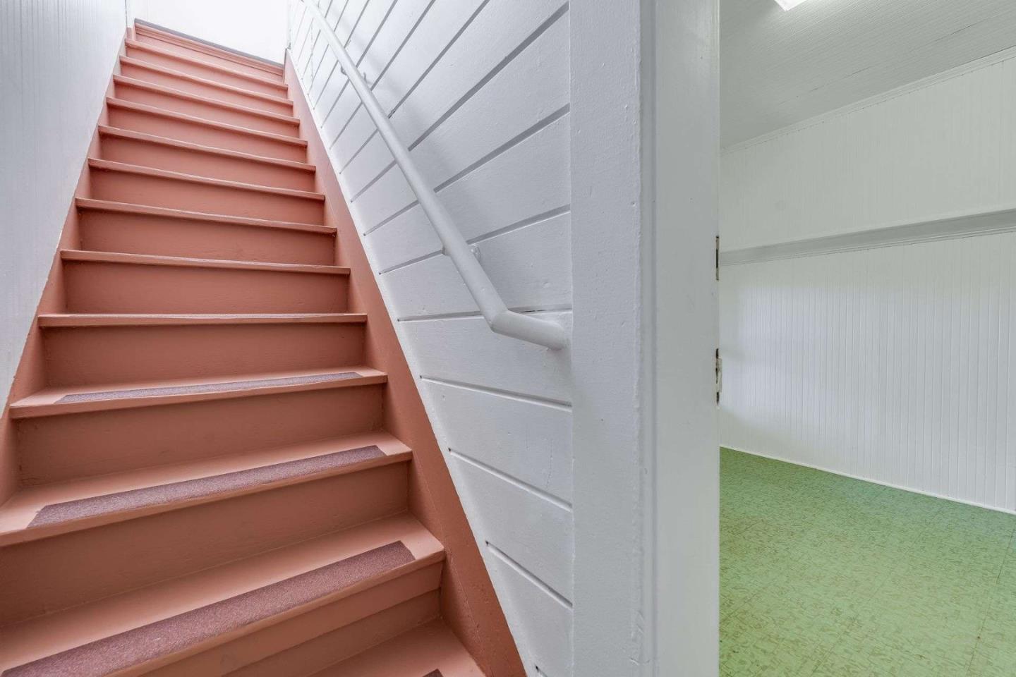 Detail Gallery Image 22 of 30 For 343 Raymond Ave, San Francisco,  CA 94134 - 4 Beds | 1 Baths