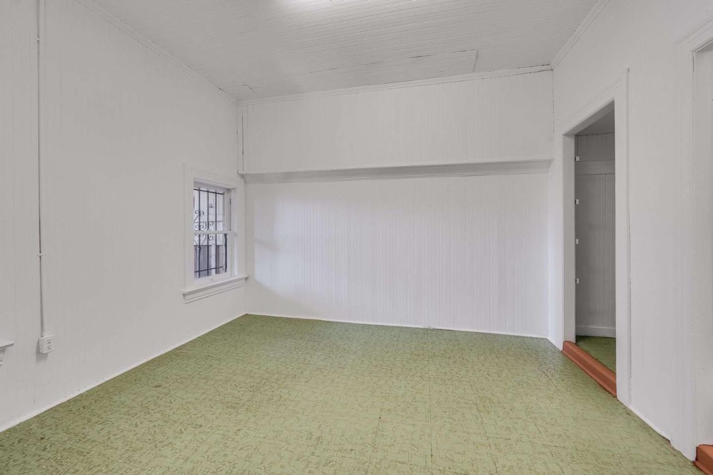 Detail Gallery Image 23 of 30 For 343 Raymond Ave, San Francisco,  CA 94134 - 4 Beds | 1 Baths