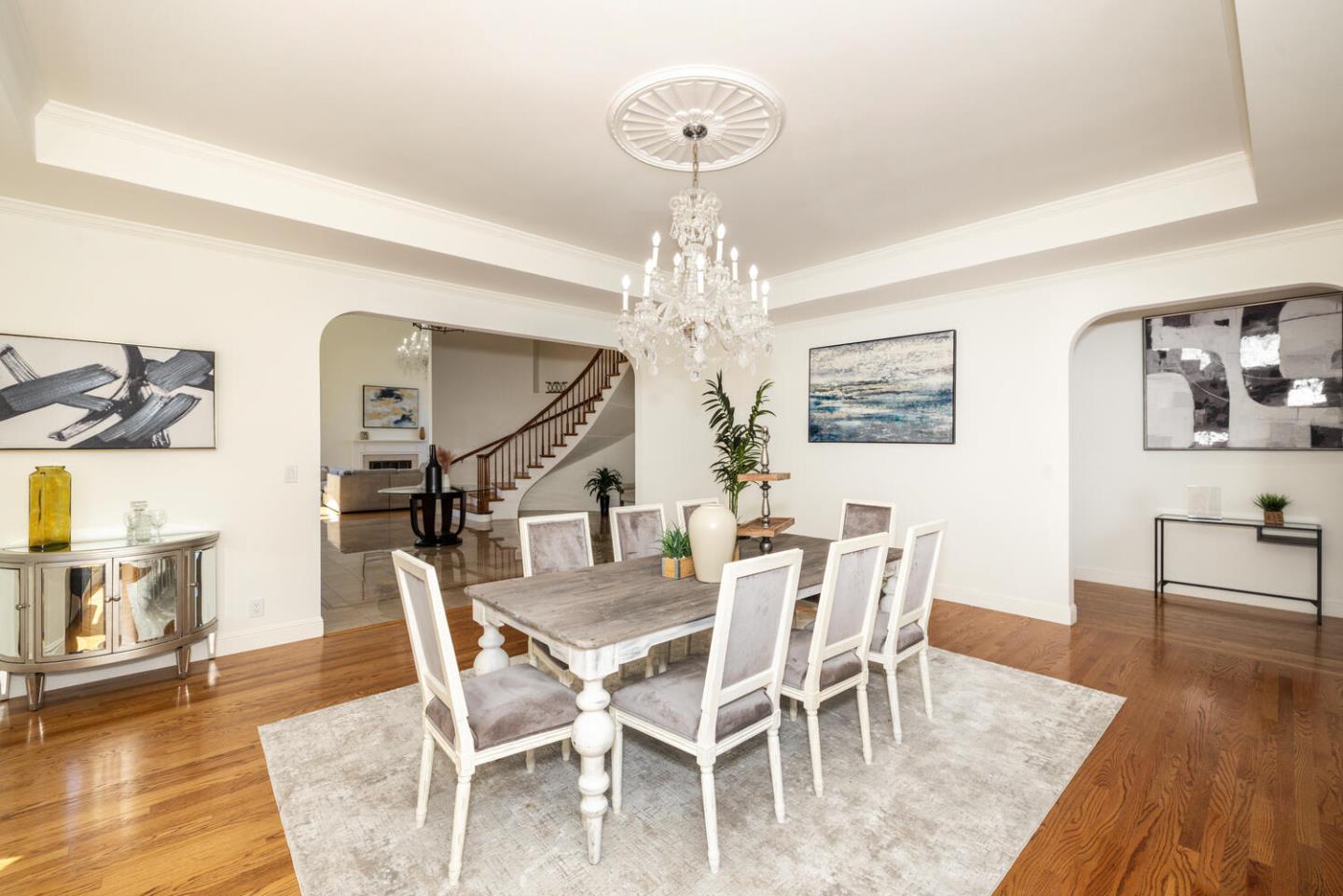 Detail Gallery Image 14 of 81 For 75 Eugenia Way, Hillsborough,  CA 94010 - 5 Beds | 4/1 Baths