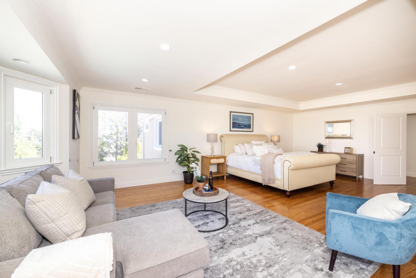 Detail Gallery Image 38 of 81 For 75 Eugenia Way, Hillsborough,  CA 94010 - 5 Beds | 4/1 Baths