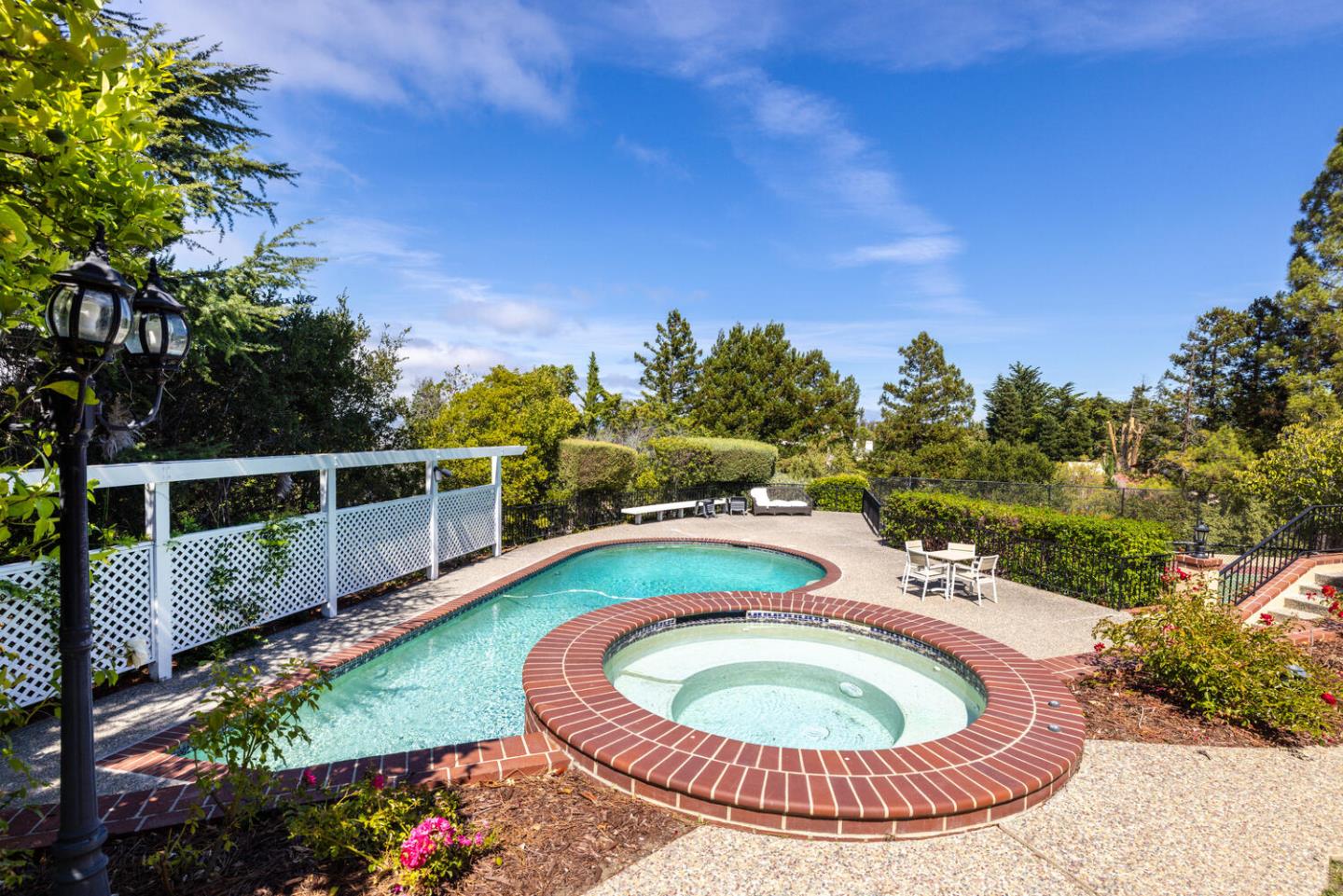 Detail Gallery Image 61 of 81 For 75 Eugenia Way, Hillsborough,  CA 94010 - 5 Beds | 4/1 Baths