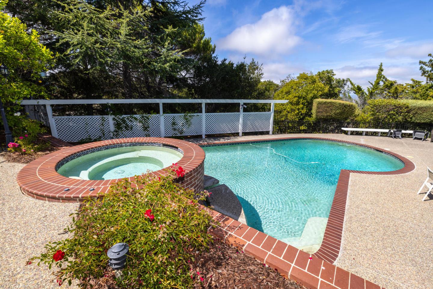 Detail Gallery Image 62 of 81 For 75 Eugenia Way, Hillsborough,  CA 94010 - 5 Beds | 4/1 Baths