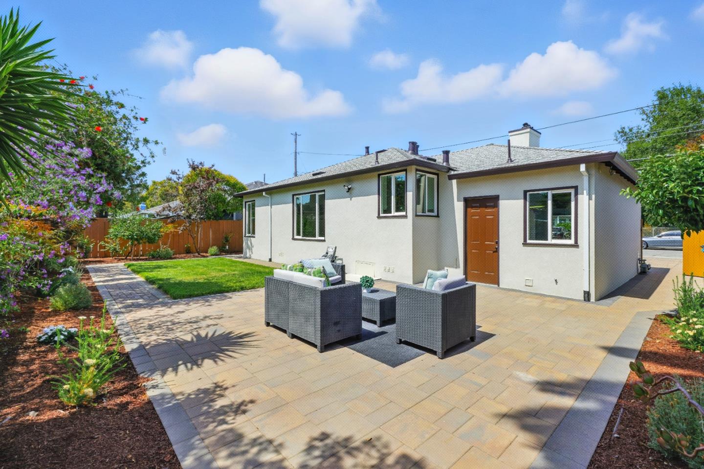 Detail Gallery Image 21 of 45 For 1022 E Santa Inez Ave, San Mateo,  CA 94401 - 2 Beds | 1 Baths