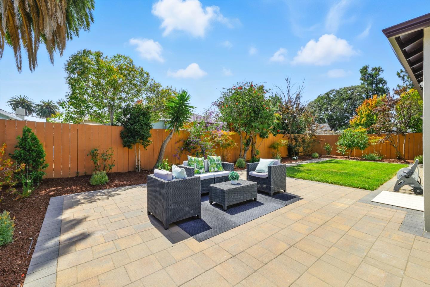 Detail Gallery Image 29 of 45 For 1022 E Santa Inez Ave, San Mateo,  CA 94401 - 2 Beds | 1 Baths