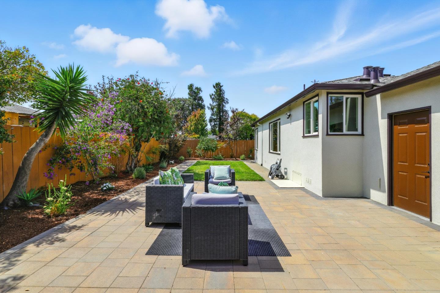 Detail Gallery Image 30 of 45 For 1022 E Santa Inez Ave, San Mateo,  CA 94401 - 2 Beds | 1 Baths
