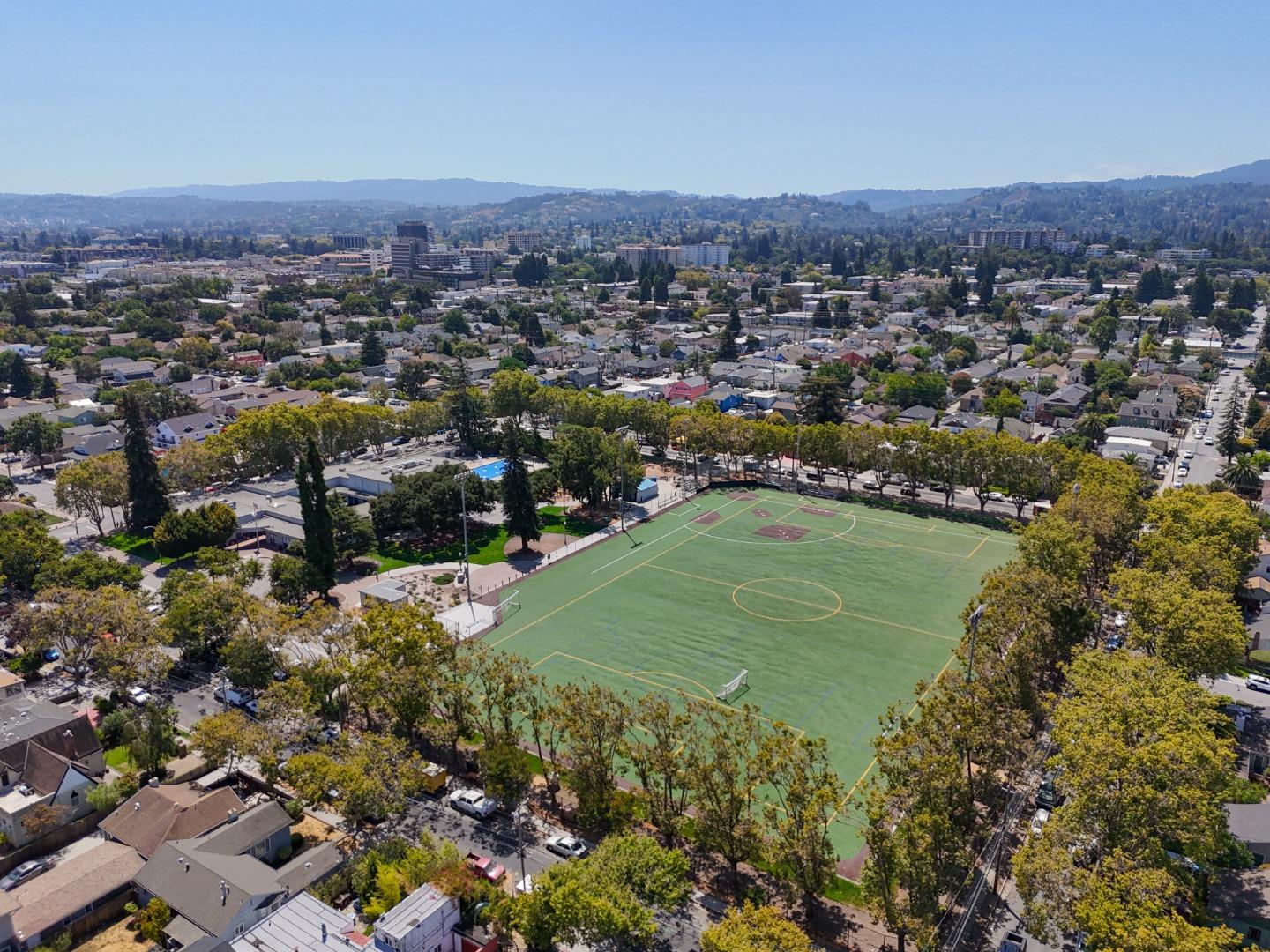 Detail Gallery Image 40 of 45 For 1022 E Santa Inez Ave, San Mateo,  CA 94401 - 2 Beds | 1 Baths
