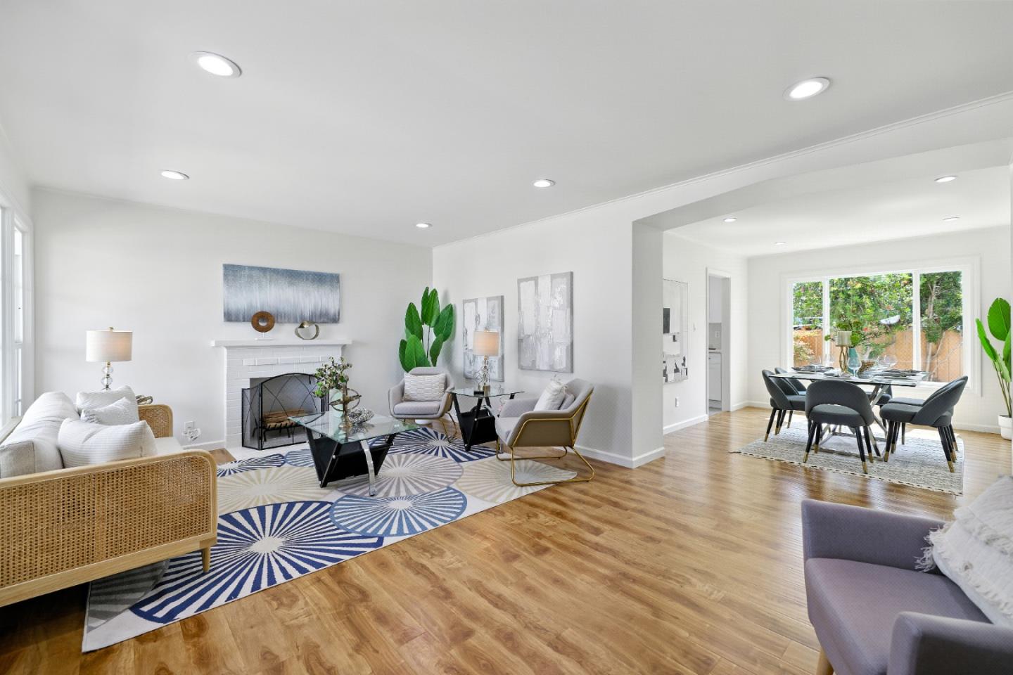 Detail Gallery Image 6 of 45 For 1022 E Santa Inez Ave, San Mateo,  CA 94401 - 2 Beds | 1 Baths