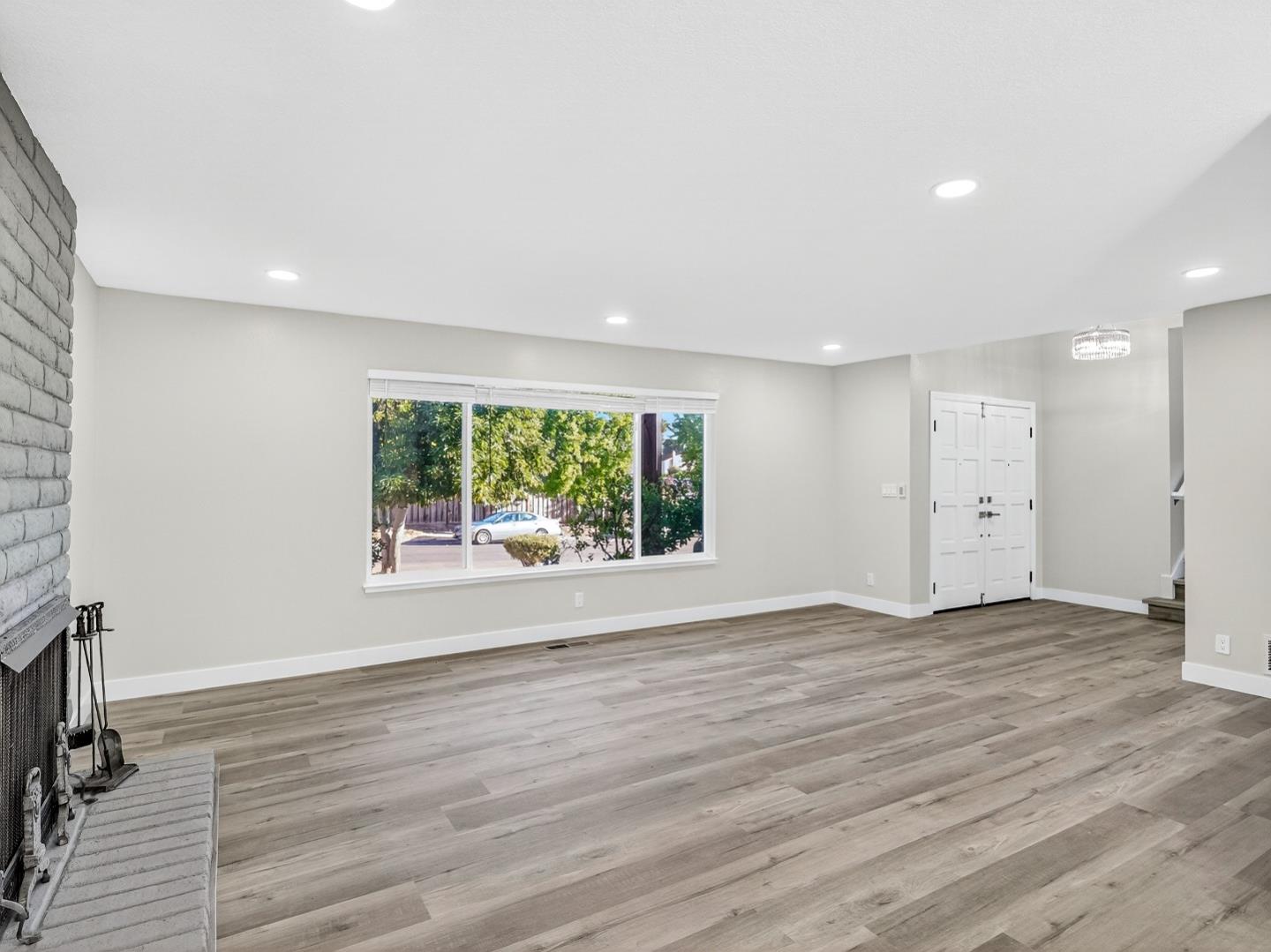 Detail Gallery Image 14 of 59 For 2861 Lausanne Ct, San Jose,  CA 95132 - 4 Beds | 3 Baths