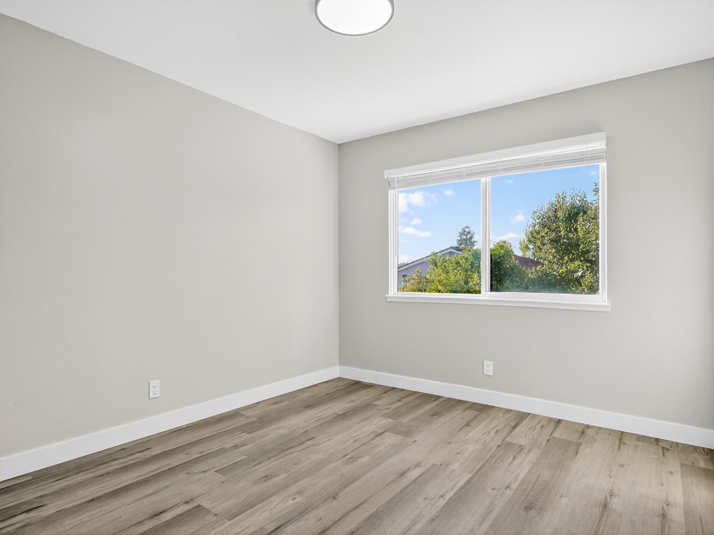 Detail Gallery Image 29 of 59 For 2861 Lausanne Ct, San Jose,  CA 95132 - 4 Beds | 3 Baths