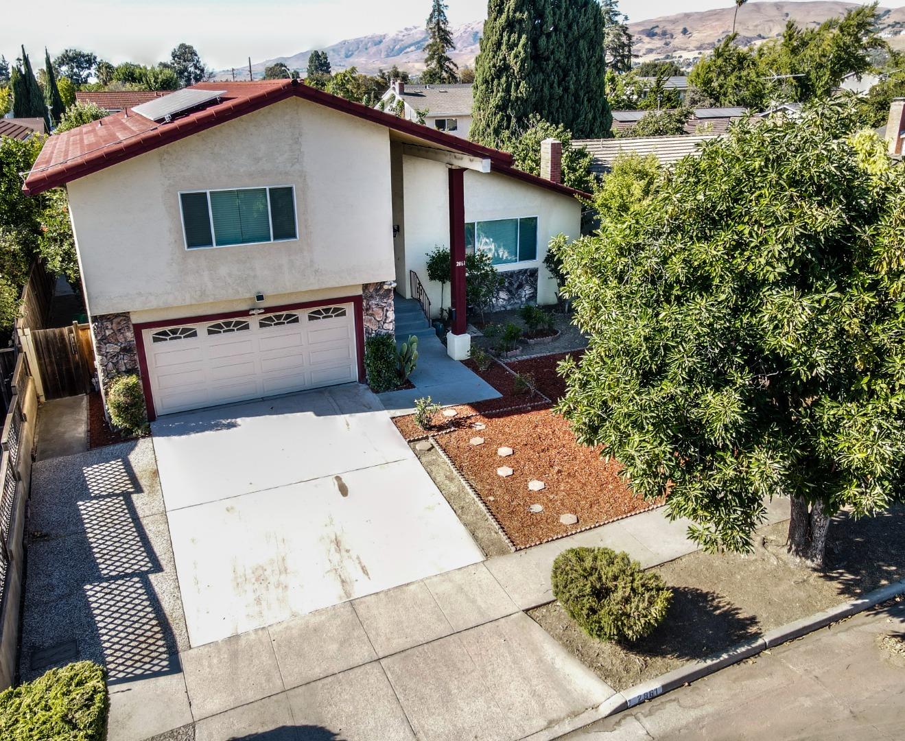 Detail Gallery Image 49 of 59 For 2861 Lausanne Ct, San Jose,  CA 95132 - 4 Beds | 3 Baths