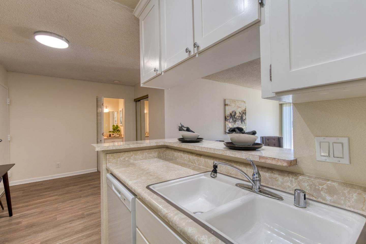 Detail Gallery Image 5 of 29 For 376 Imperial Way #315,  Daly City,  CA 94015 - 1 Beds | 1 Baths