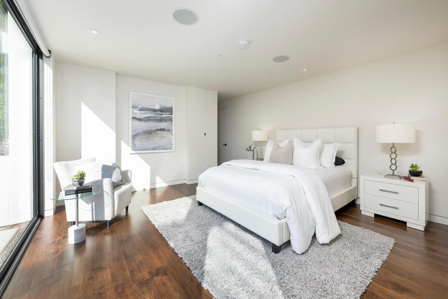 Detail Gallery Image 55 of 90 For 5 Drayton Rd, Hillsborough,  CA 94010 - 4 Beds | 3/1 Baths
