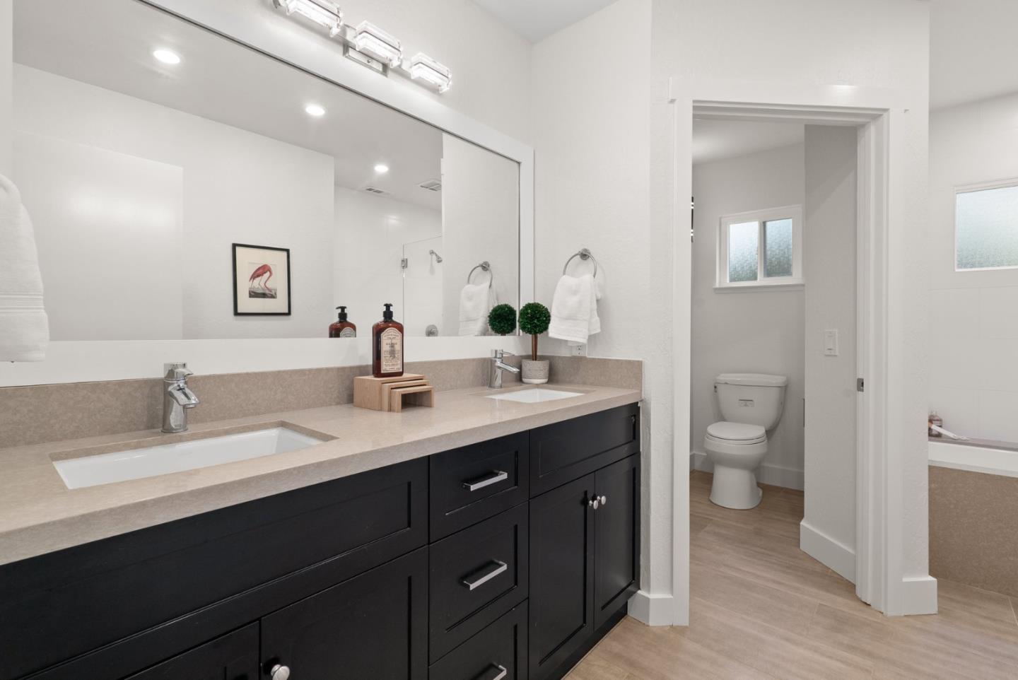 Detail Gallery Image 41 of 76 For 190 Driftwood Ct, Aptos,  CA 95003 - 5 Beds | 2/1 Baths