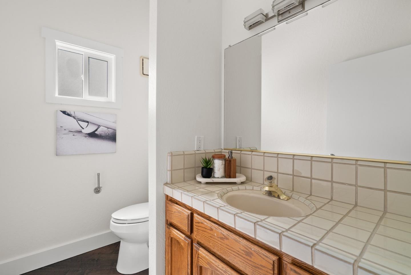 Detail Gallery Image 50 of 76 For 190 Driftwood Ct, Aptos,  CA 95003 - 5 Beds | 2/1 Baths