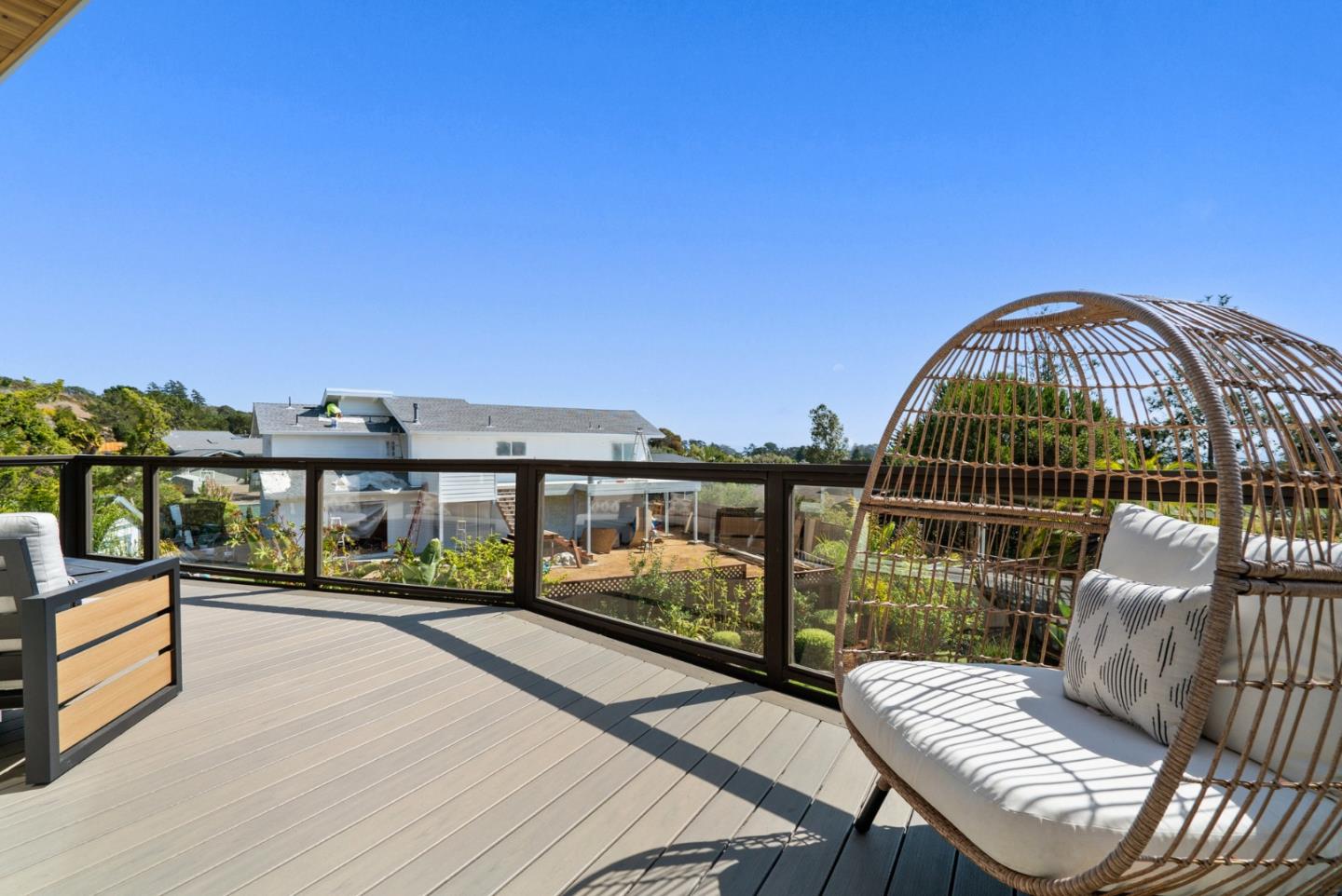Detail Gallery Image 51 of 76 For 190 Driftwood Ct, Aptos,  CA 95003 - 5 Beds | 2/1 Baths