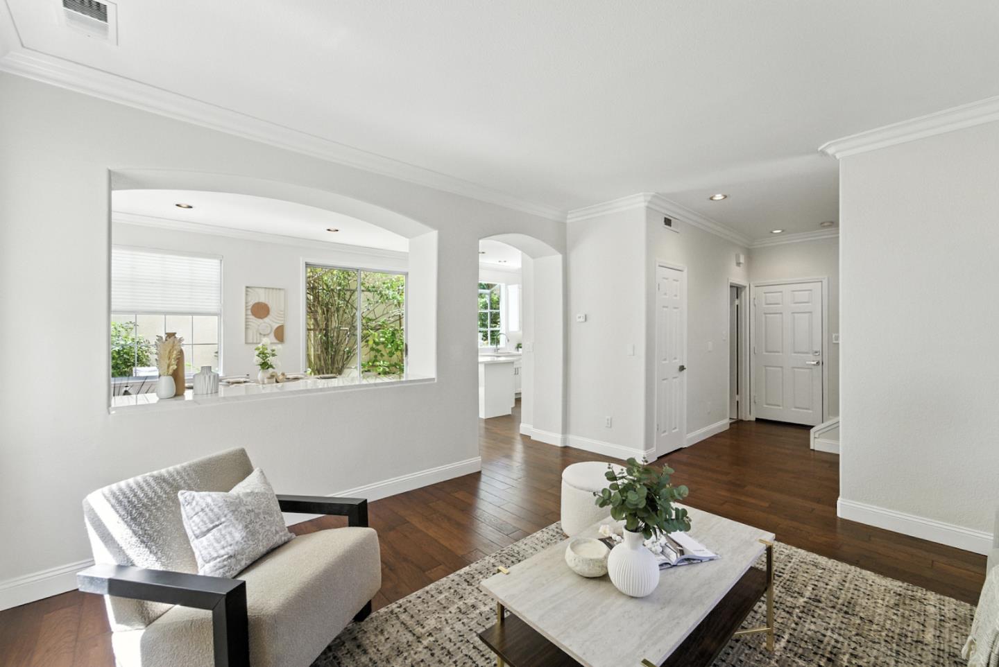 Detail Gallery Image 10 of 30 For 511 Villa Centre Way, San Jose,  CA 95128 - 3 Beds | 2/1 Baths