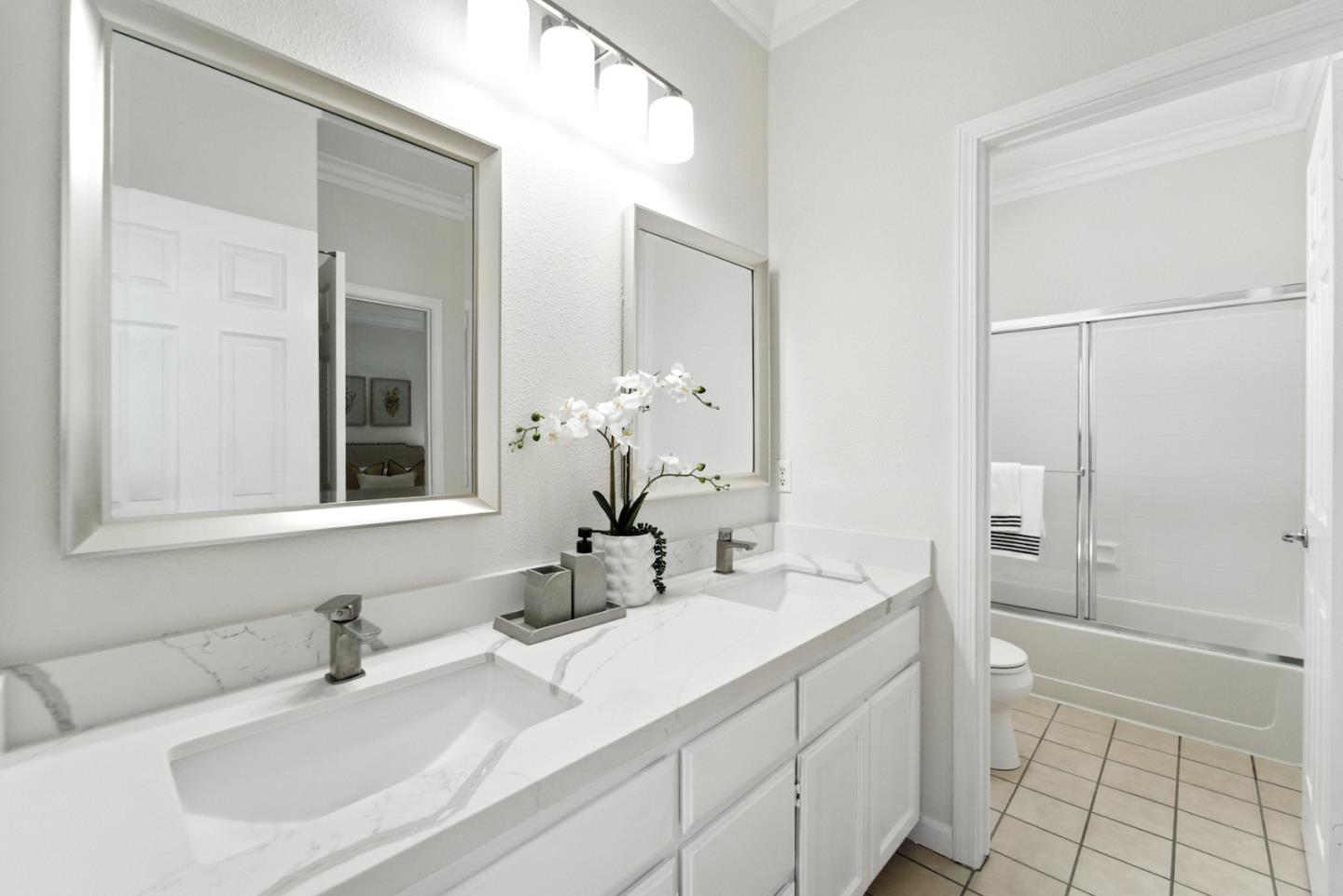 Detail Gallery Image 21 of 30 For 511 Villa Centre Way, San Jose,  CA 95128 - 3 Beds | 2/1 Baths