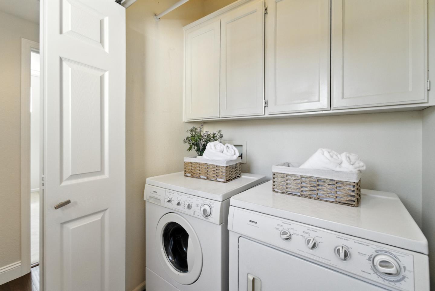 Detail Gallery Image 25 of 30 For 511 Villa Centre Way, San Jose,  CA 95128 - 3 Beds | 2/1 Baths