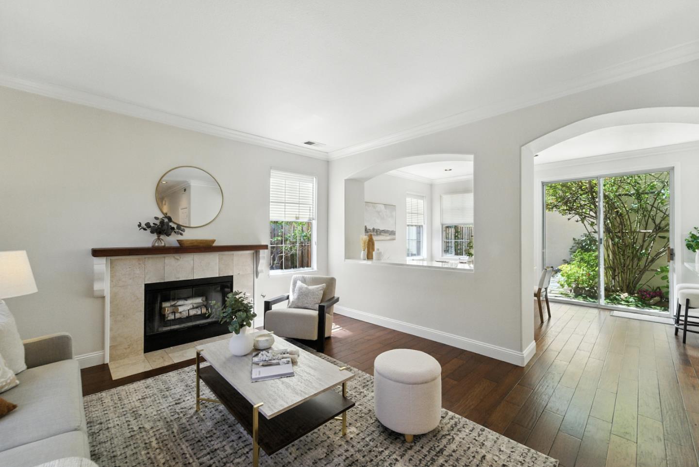 Detail Gallery Image 4 of 30 For 511 Villa Centre Way, San Jose,  CA 95128 - 3 Beds | 2/1 Baths