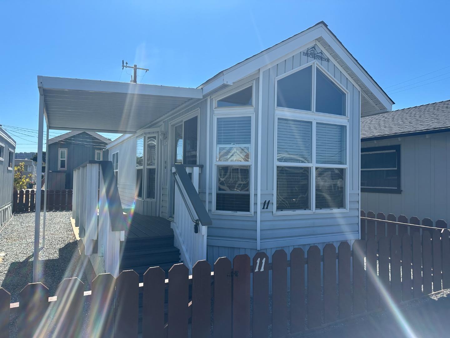 Detail Gallery Image 10 of 10 For 835 Kimball Ave #11,  Seaside,  CA 93955 - 1 Beds | 1 Baths
