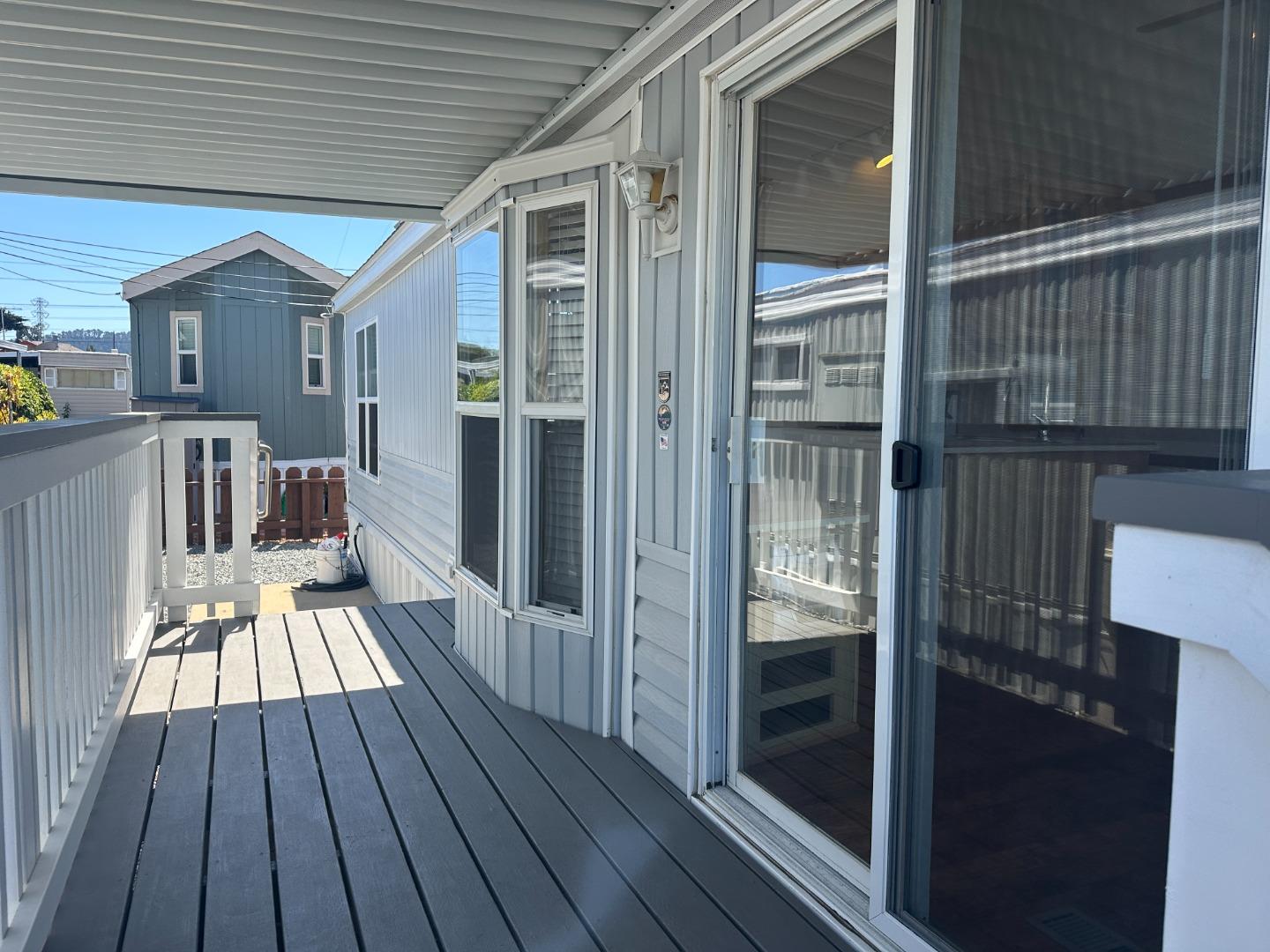 Detail Gallery Image 8 of 10 For 835 Kimball Ave #11,  Seaside,  CA 93955 - 1 Beds | 1 Baths