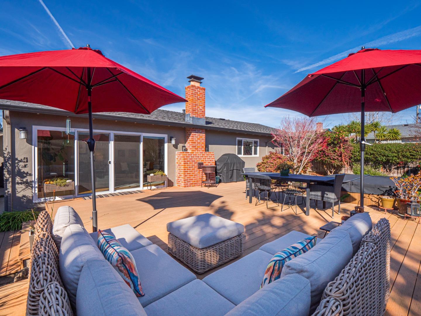 Detail Gallery Image 21 of 50 For 342 Cabrillo Ave, Santa Cruz,  CA 95065 - 3 Beds | 2 Baths