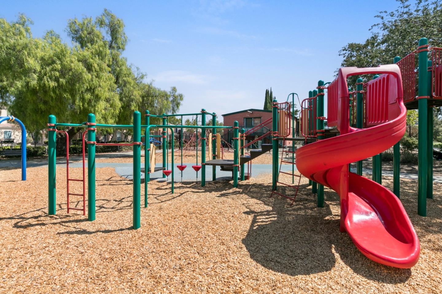 Detail Gallery Image 27 of 32 For 5813 Chambertin Dr, San Jose,  CA 95118 - 3 Beds | 2/1 Baths