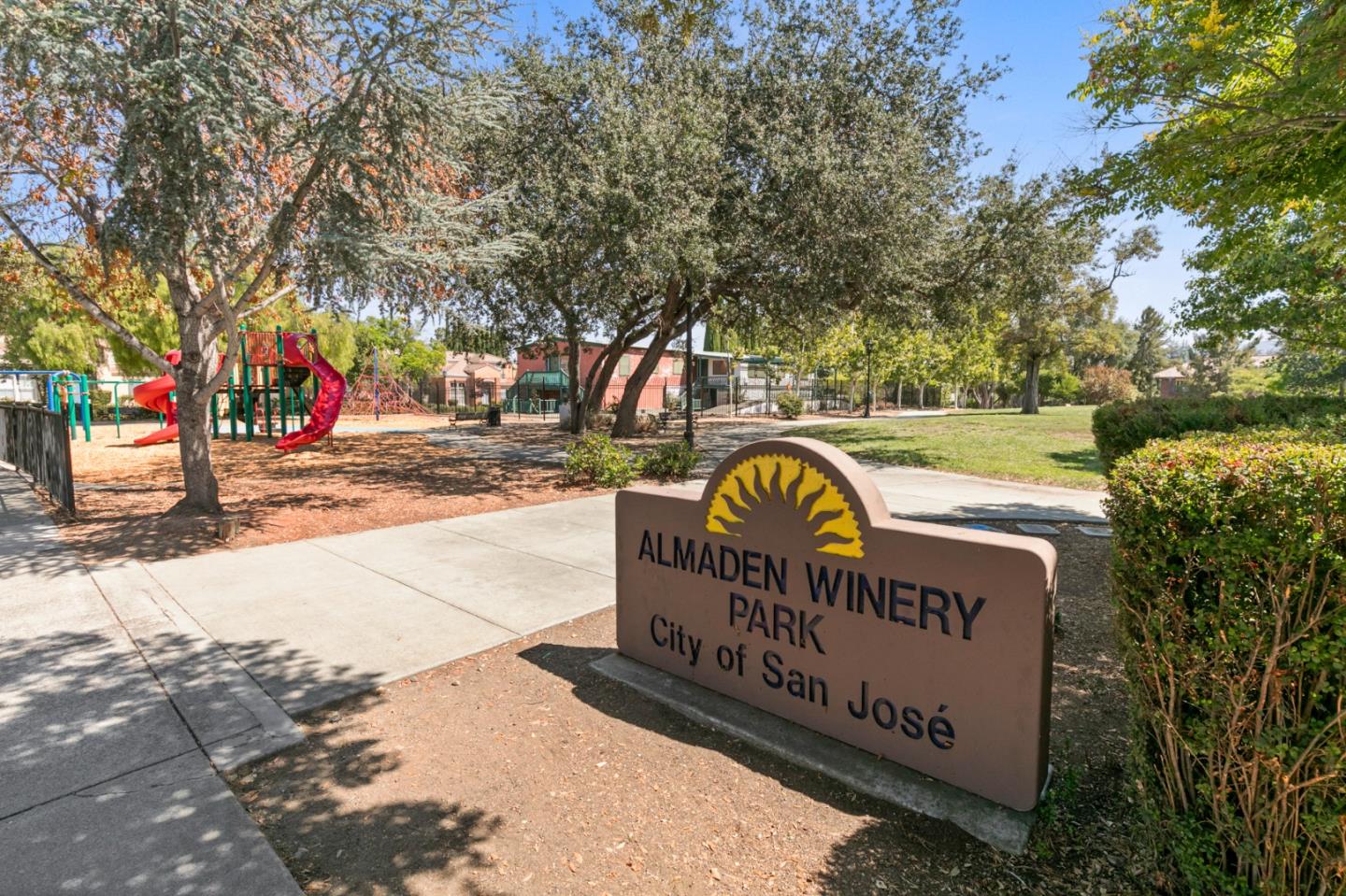Detail Gallery Image 28 of 32 For 5813 Chambertin Dr, San Jose,  CA 95118 - 3 Beds | 2/1 Baths
