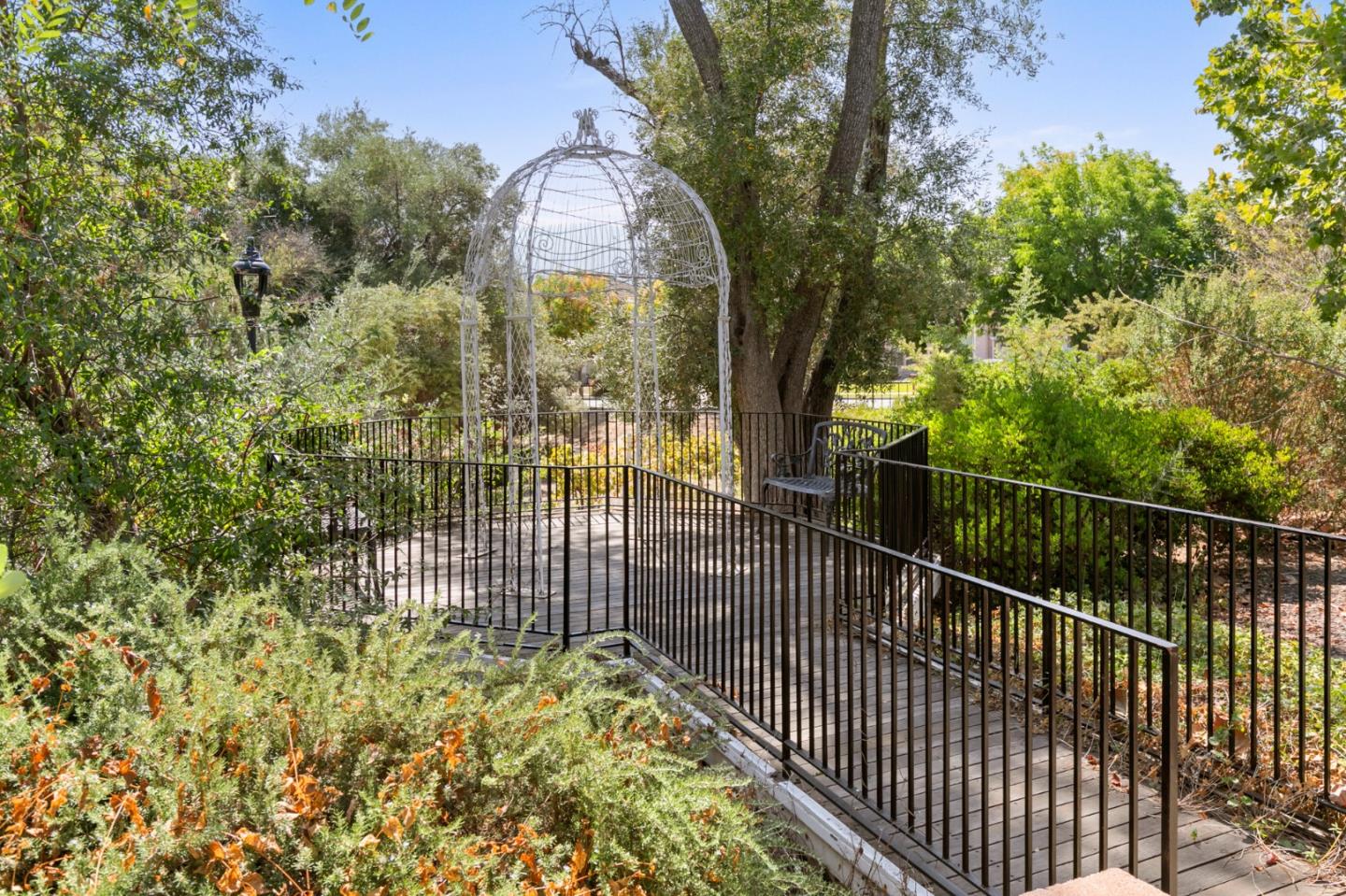 Detail Gallery Image 29 of 32 For 5813 Chambertin Dr, San Jose,  CA 95118 - 3 Beds | 2/1 Baths
