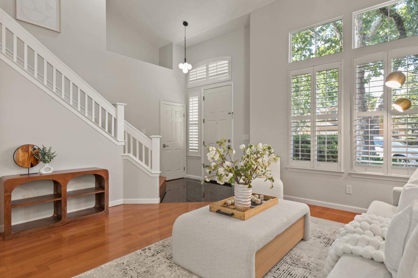 Detail Gallery Image 4 of 32 For 5813 Chambertin Dr, San Jose,  CA 95118 - 3 Beds | 2/1 Baths