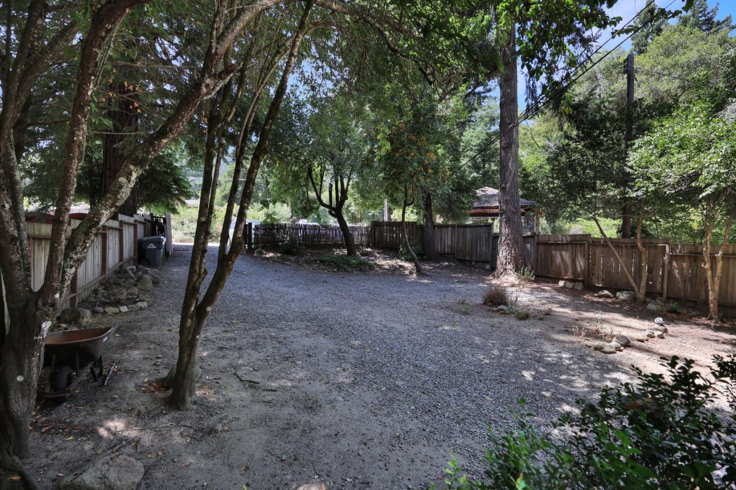 Detail Gallery Image 10 of 10 For 13264 Middleton Ave, Boulder Creek,  CA 95006 - 2 Beds | 1 Baths