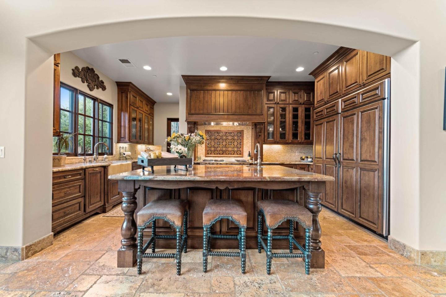 Detail Gallery Image 12 of 64 For 12220 Heritage Way, Gilroy,  CA 95020 - 5 Beds | 4/2 Baths