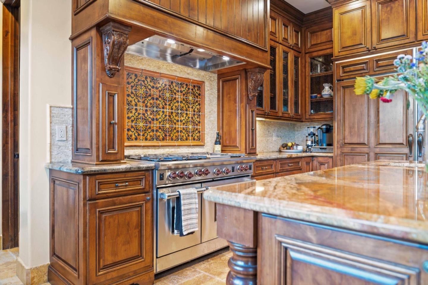 Detail Gallery Image 16 of 64 For 12220 Heritage Way, Gilroy,  CA 95020 - 5 Beds | 4/2 Baths