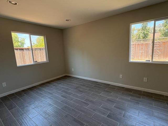 Detail Gallery Image 8 of 16 For 2820 Beecher Ct, San Jose,  CA 95121 - 4 Beds | 2 Baths