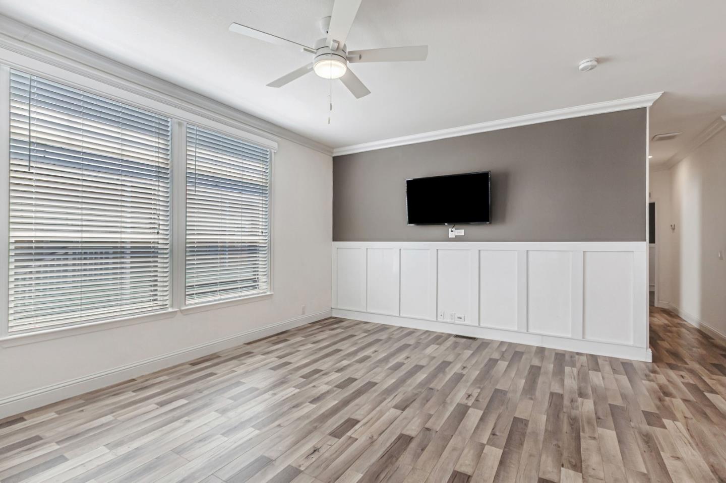 Detail Gallery Image 10 of 55 For 1220 Tasman Dr #128,  Sunnyvale,  CA 94089 - 3 Beds | 2 Baths