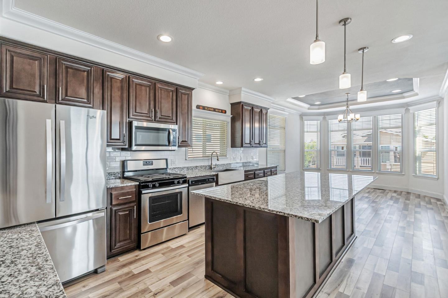 Detail Gallery Image 13 of 55 For 1220 Tasman Dr #128,  Sunnyvale,  CA 94089 - 3 Beds | 2 Baths