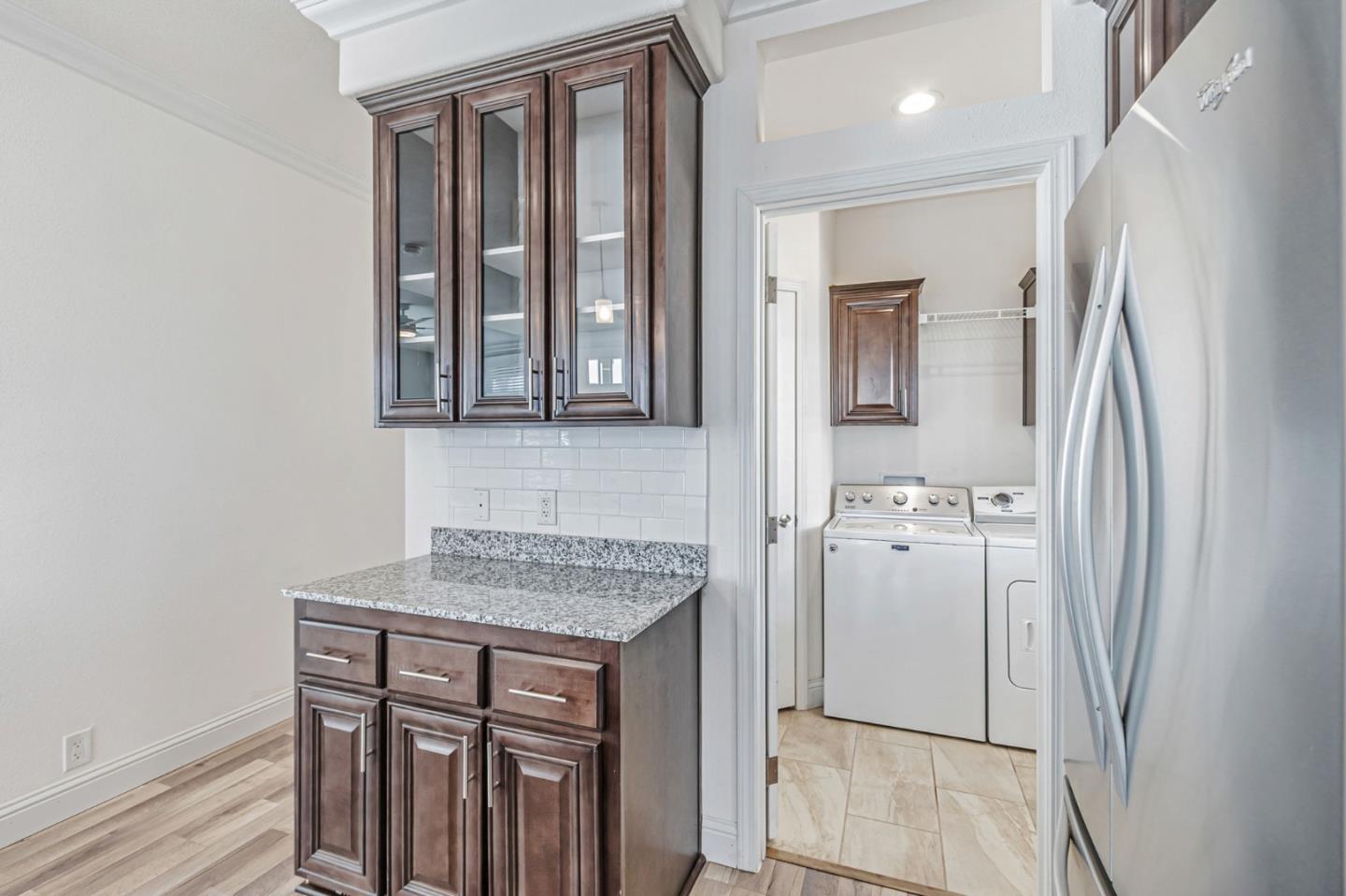 Detail Gallery Image 16 of 55 For 1220 Tasman Dr #128,  Sunnyvale,  CA 94089 - 3 Beds | 2 Baths