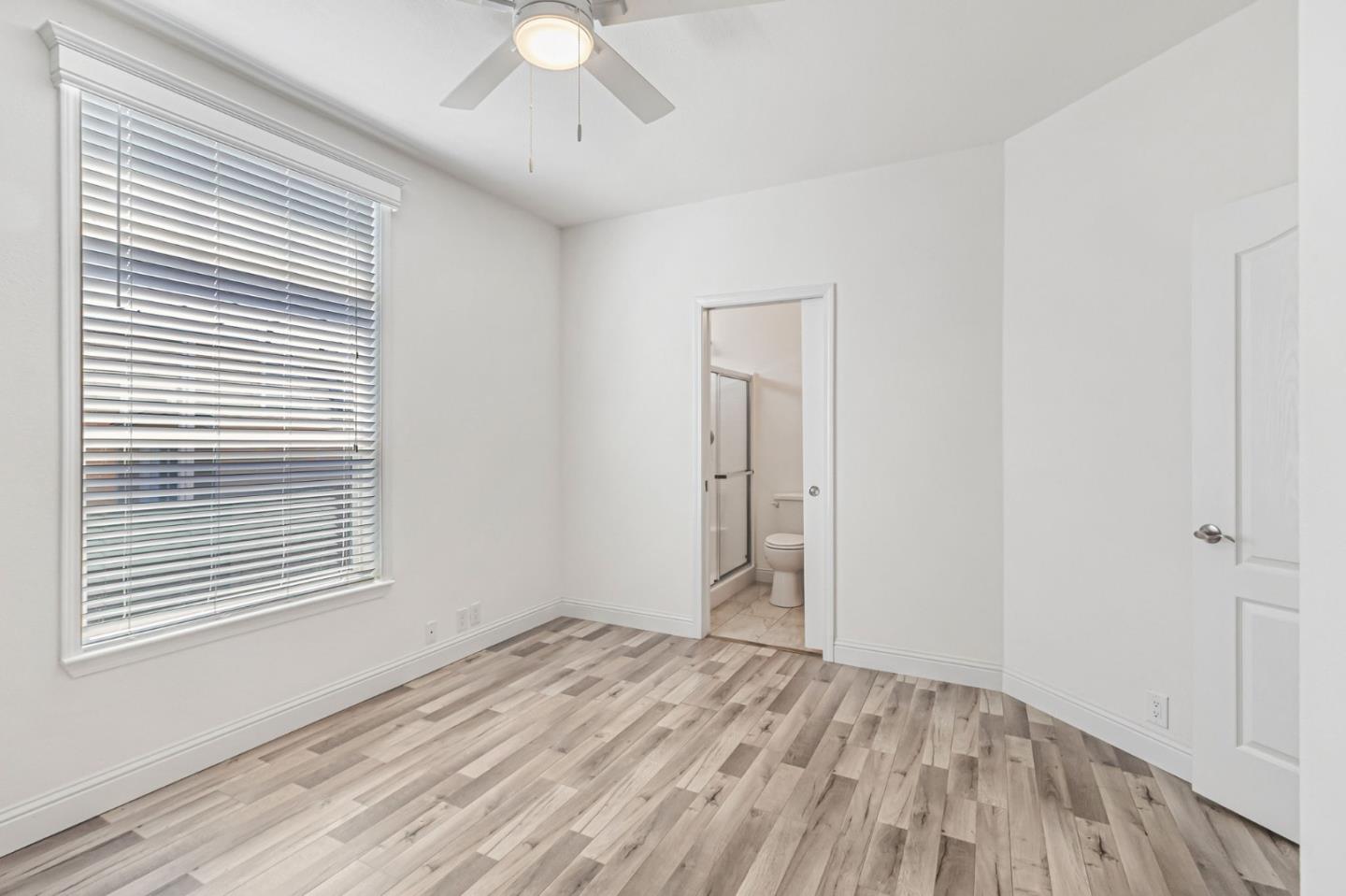 Detail Gallery Image 23 of 55 For 1220 Tasman Dr #128,  Sunnyvale,  CA 94089 - 3 Beds | 2 Baths