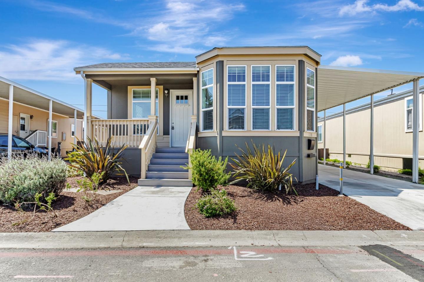 Detail Gallery Image 3 of 55 For 1220 Tasman Dr #128,  Sunnyvale,  CA 94089 - 3 Beds | 2 Baths