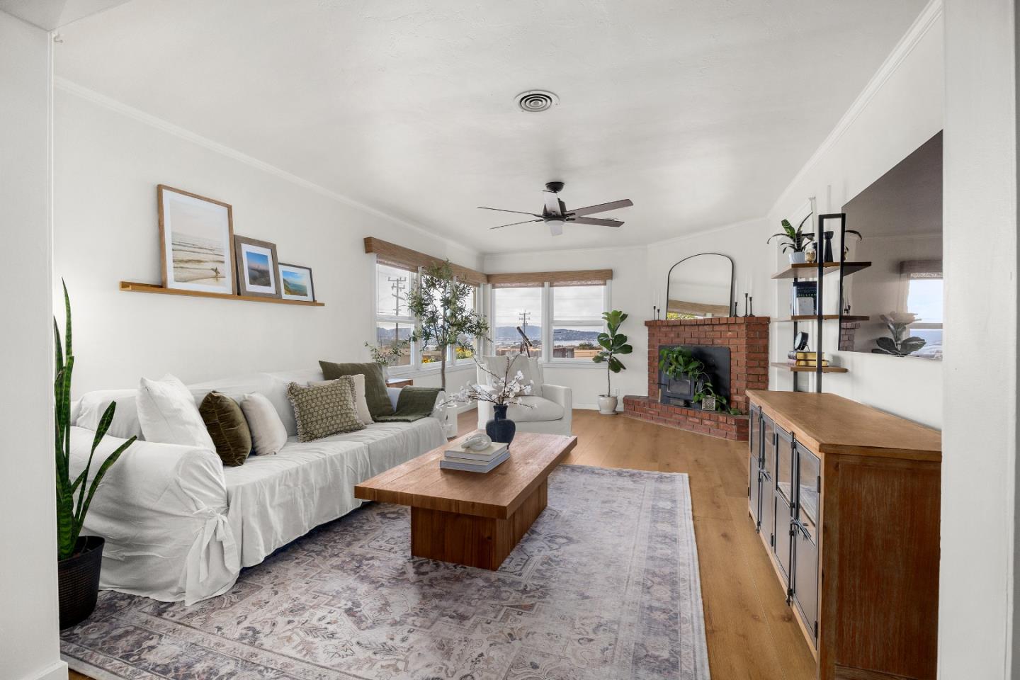 Detail Gallery Image 16 of 52 For 1655 Ord Grove Ave, Seaside,  CA 93955 - 3 Beds | 2 Baths