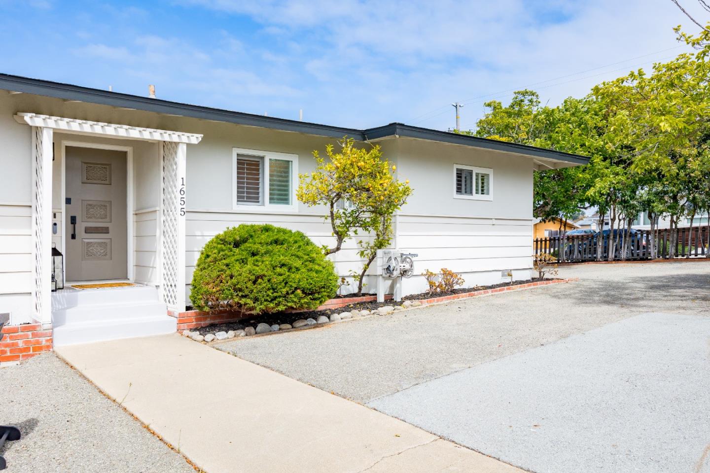 Detail Gallery Image 43 of 52 For 1655 Ord Grove Ave, Seaside,  CA 93955 - 3 Beds | 2 Baths