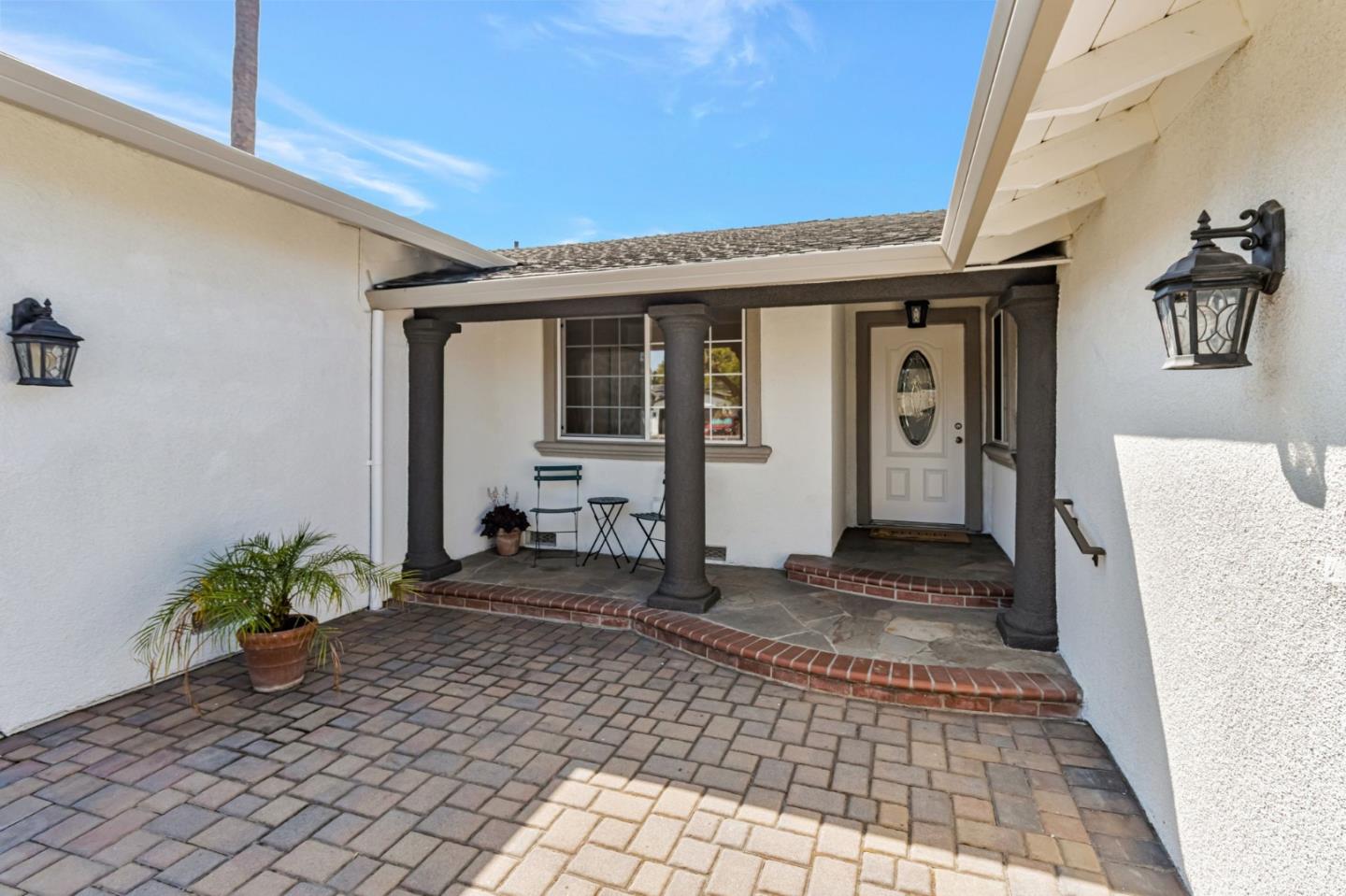 Detail Gallery Image 2 of 24 For 246 Castillon Way, San Jose,  CA 95119 - 4 Beds | 2 Baths