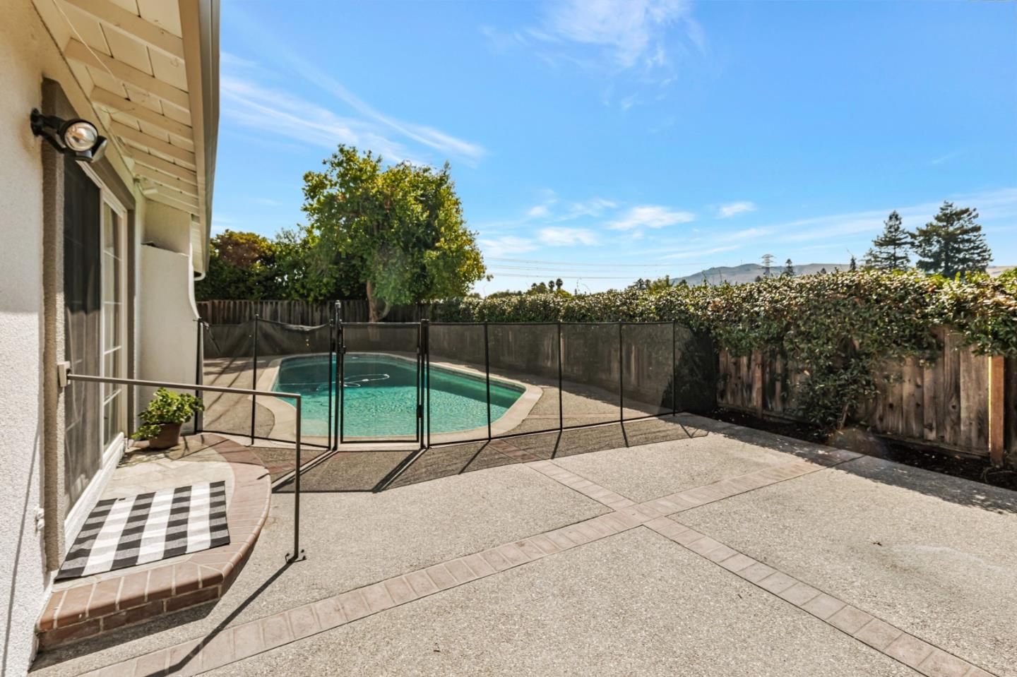 Detail Gallery Image 20 of 24 For 246 Castillon Way, San Jose,  CA 95119 - 4 Beds | 2 Baths