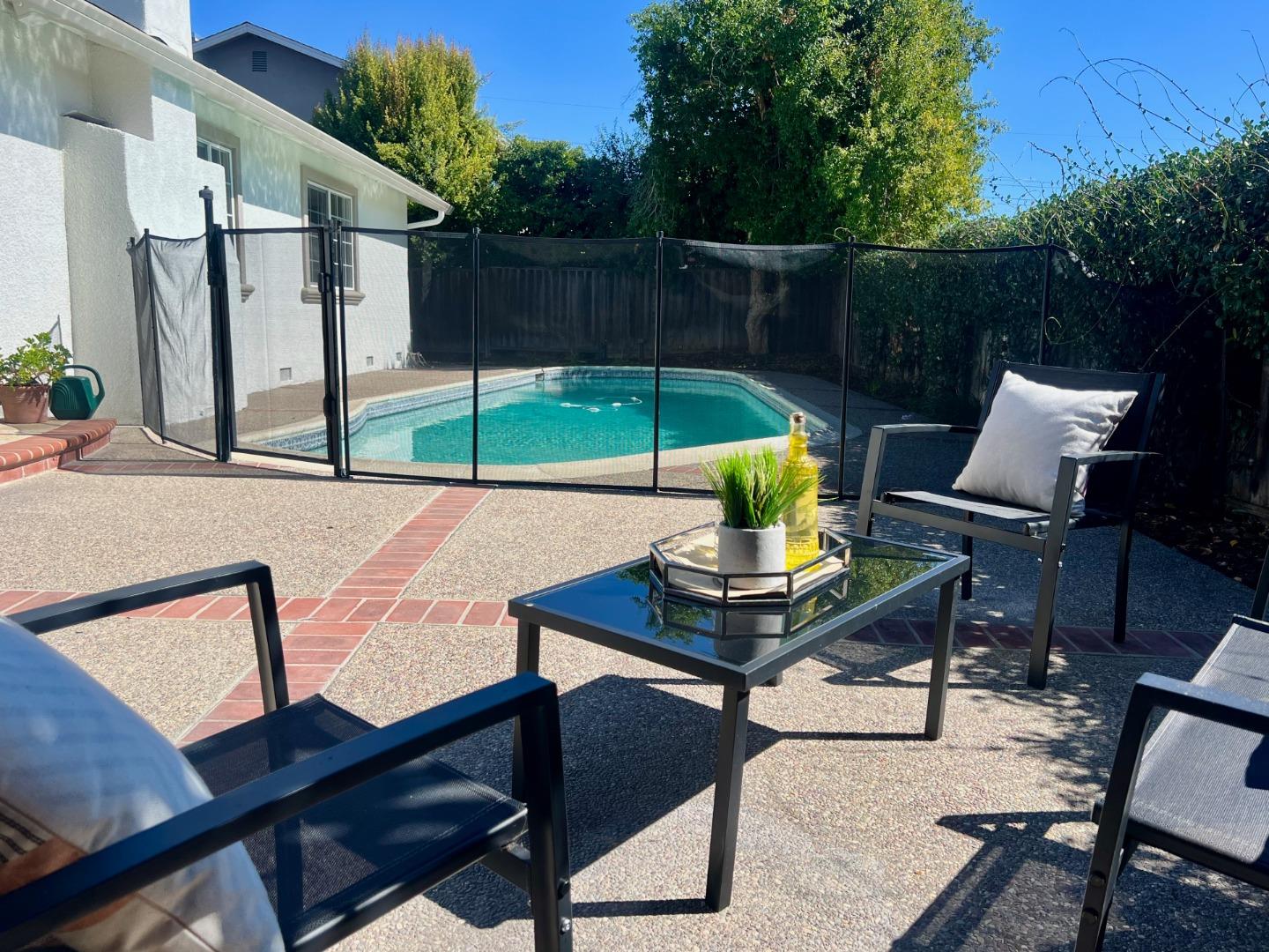 Detail Gallery Image 26 of 32 For 246 Castillon Way, San Jose,  CA 95119 - 4 Beds | 2 Baths