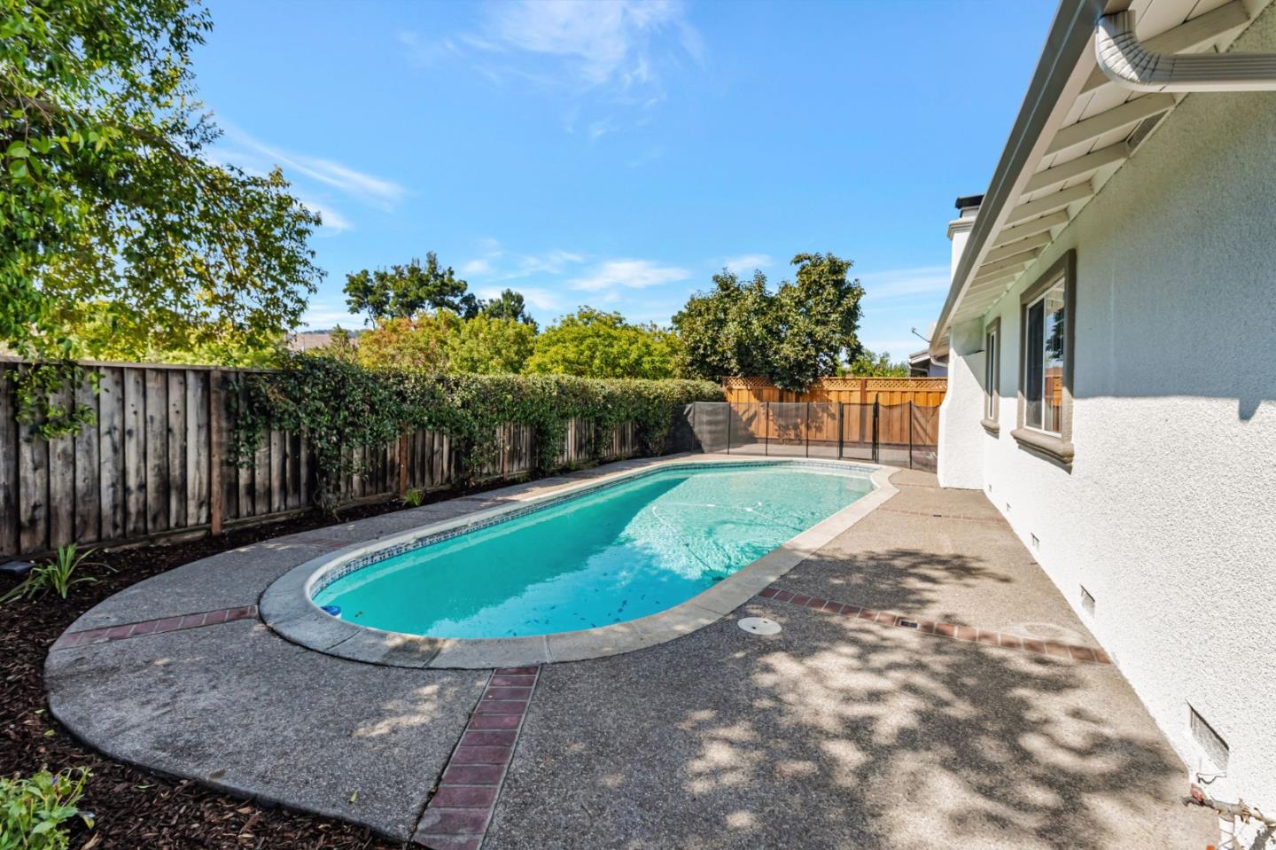 Detail Gallery Image 27 of 32 For 246 Castillon Way, San Jose,  CA 95119 - 4 Beds | 2 Baths