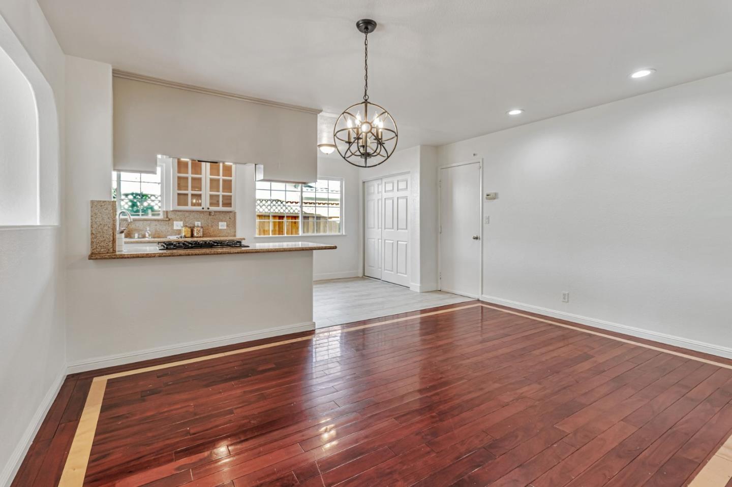 Detail Gallery Image 7 of 24 For 246 Castillon Way, San Jose,  CA 95119 - 4 Beds | 2 Baths