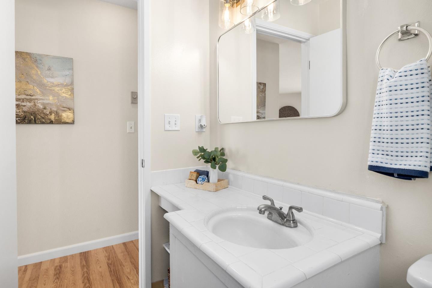 Detail Gallery Image 19 of 32 For 815 Balboa Ave #103,  Capitola,  CA 95010 - 2 Beds | 1/1 Baths