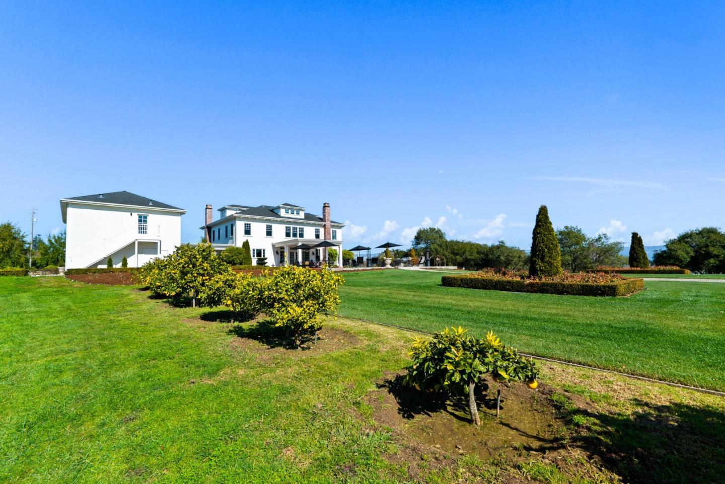 Detail Gallery Image 84 of 95 For 155 Scarlet Ct, Watsonville,  CA 95076 - 4 Beds | 3/1 Baths