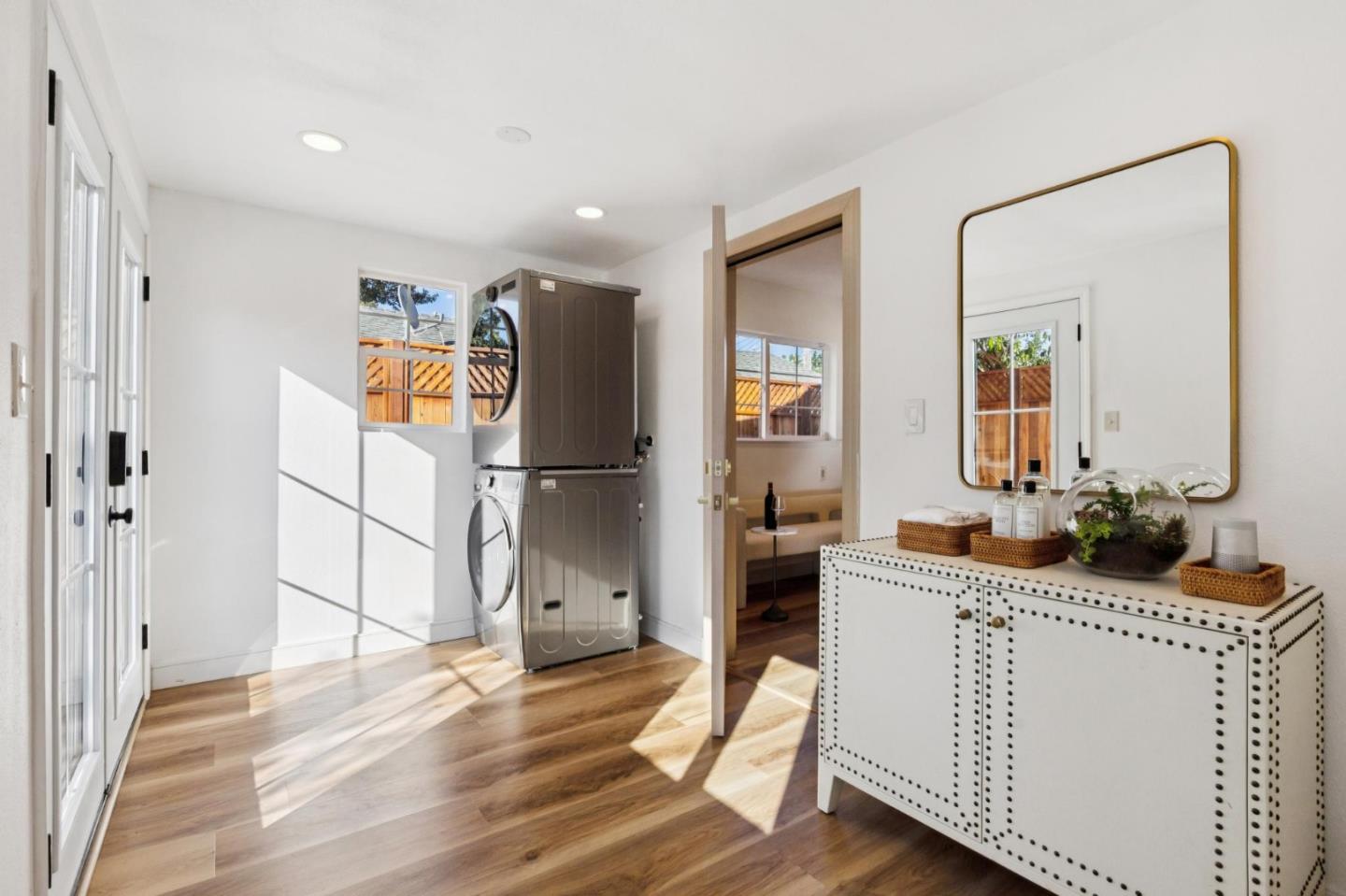 Detail Gallery Image 20 of 27 For 1257 Laurel Ave, East Palo Alto,  CA 94303 - 3 Beds | 2 Baths